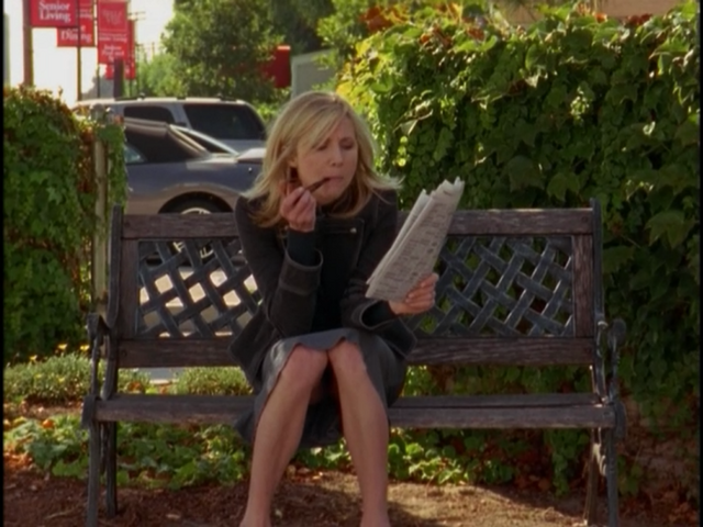 File:5x2 Elliot looking for work.png