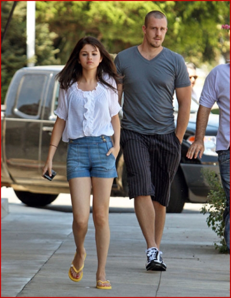 Brian Teefey | Selena Gomez Wiki | FANDOM powered by Wikia