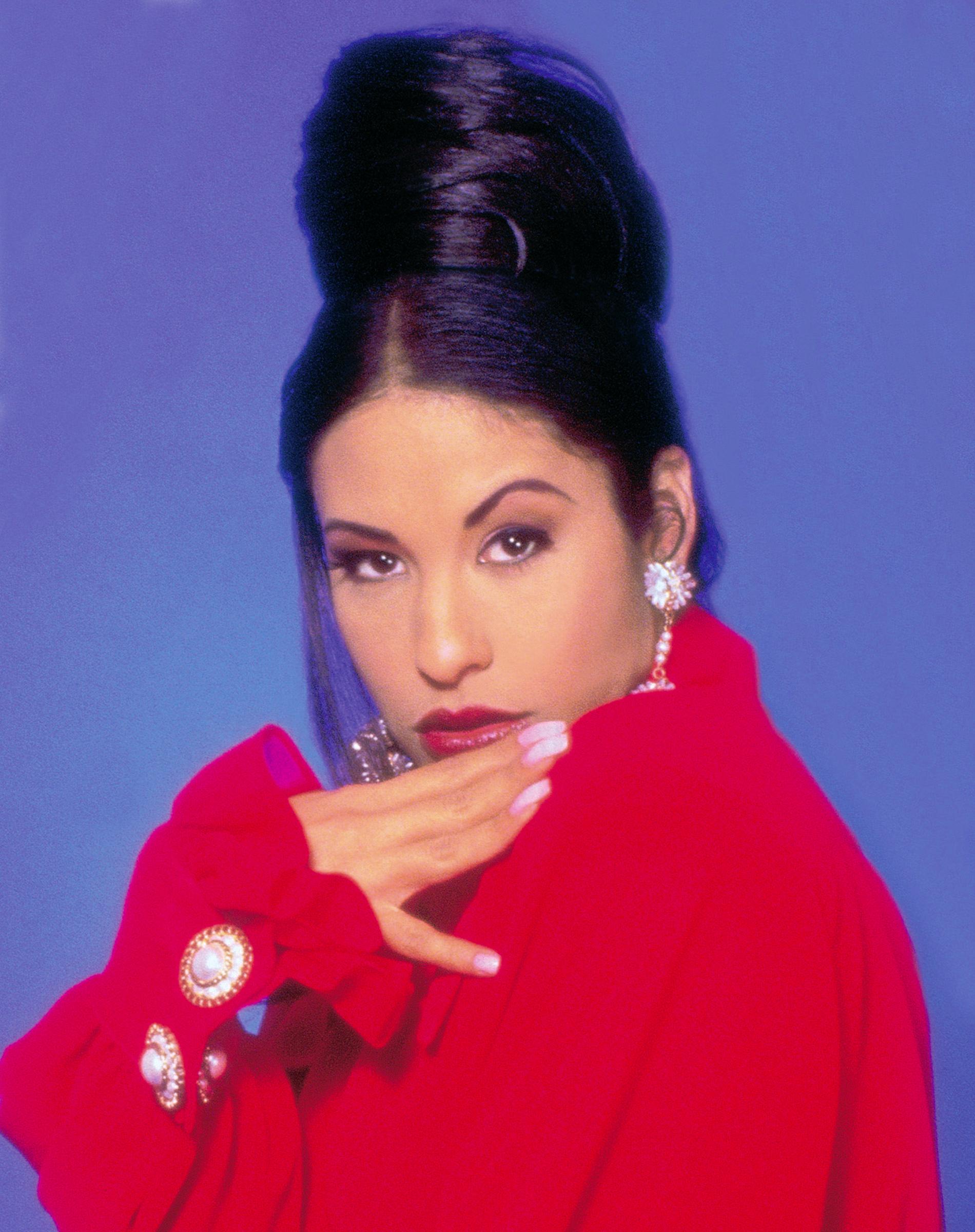 Selena Quintanilla - Albums Songs & Murder - Biography