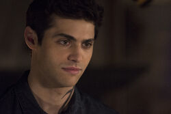 2x13 Those of Demon Blood Alec 2