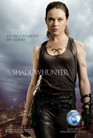 Archivo:Isabelle-lightwood.jpg