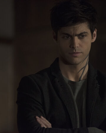Alec Lightwood Wiki Shadowhunters Tv Fandom