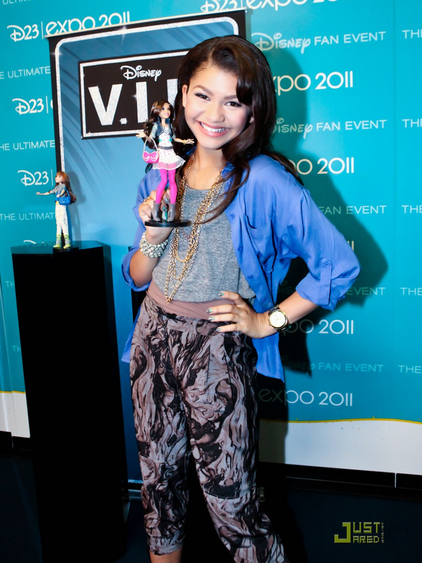 Image - Zendaya D23.png | Shake It Up Wiki | FANDOM powered by Wikia