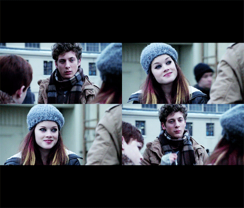 image tumblr lk3gf3cuj61qa3j7jo1 500 gif shameless wiki fandom