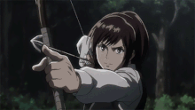Sasha utilisant son arc
