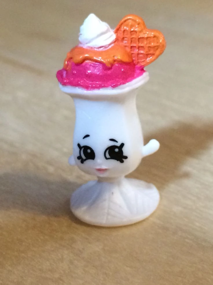 Suzie Sundae Shopkins Cartoon Wiki Fandom