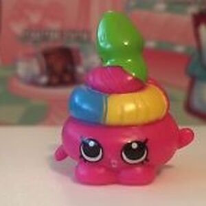 jelly snake toy