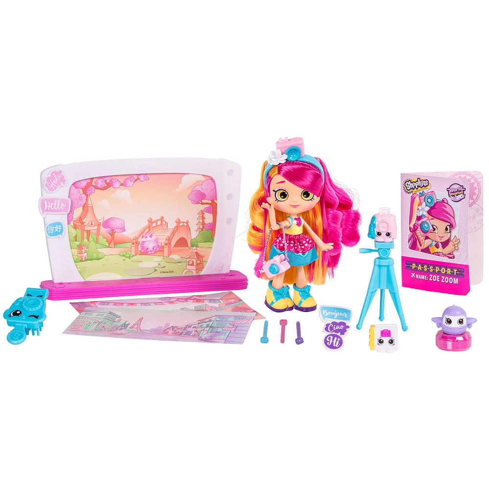 zoe doll house