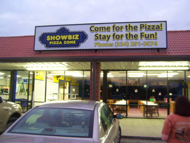 Фото showbiz pizza place