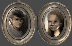 HollowayLocket3