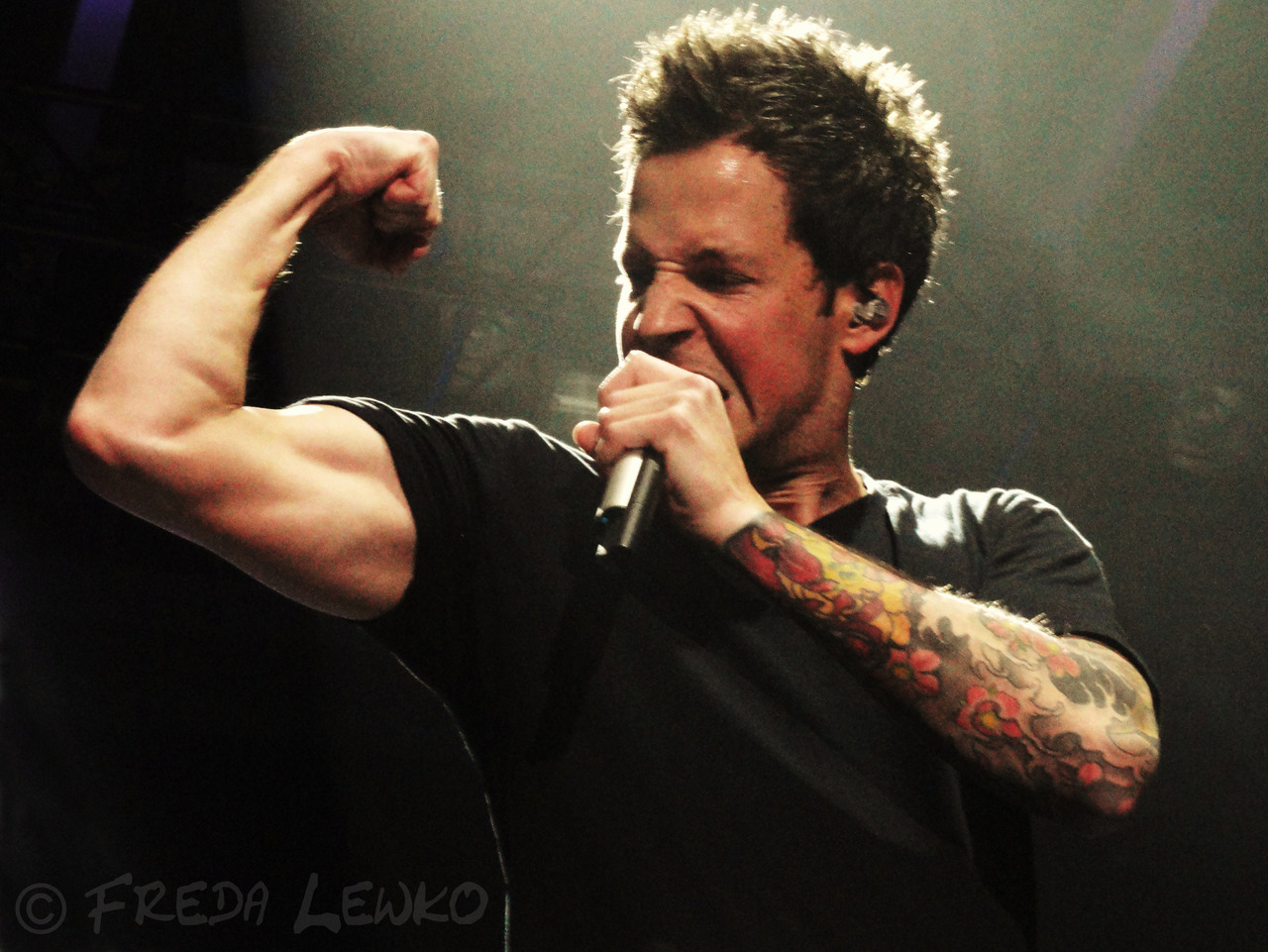 Pierre Bouvier Simple Plan Wiki FANDOM powered by Wikia