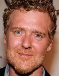 200px-Glen Hansard