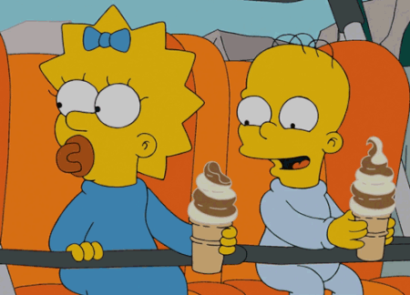 Maggie i Homer Jr jedzą lody