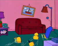 Симпсоны сидят на диване