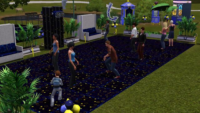 File:Festival spring - dance floor.jpg