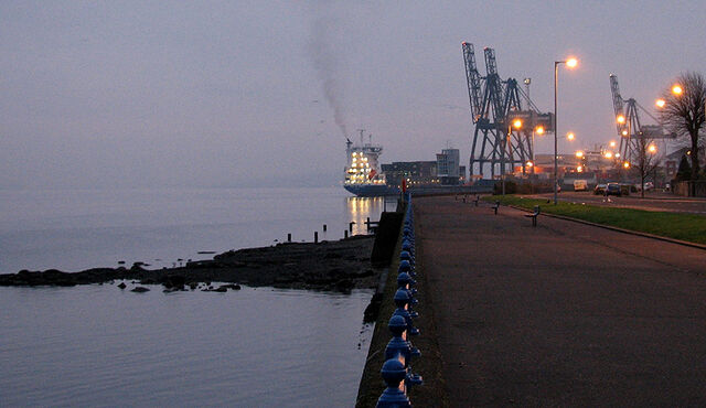 File:The esplanade.jpg