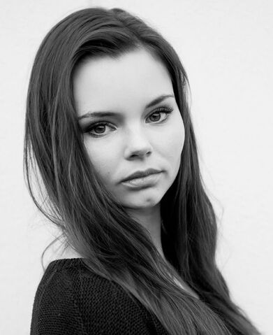 File:ElinePowell10.jpeg