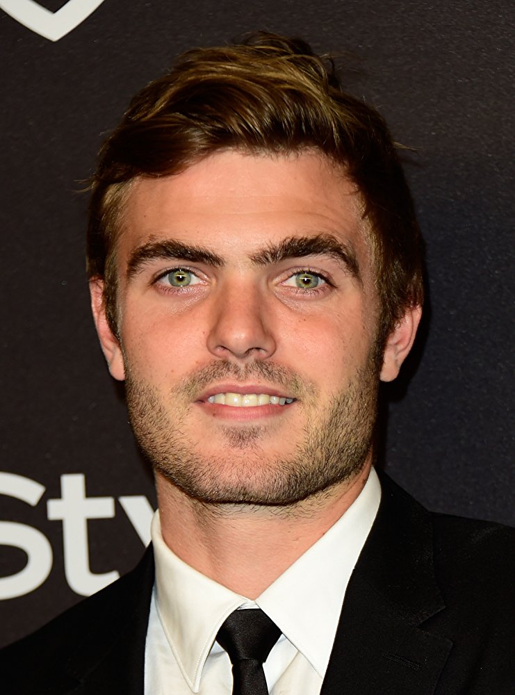 Alex Roe Wiki Siren Fandom