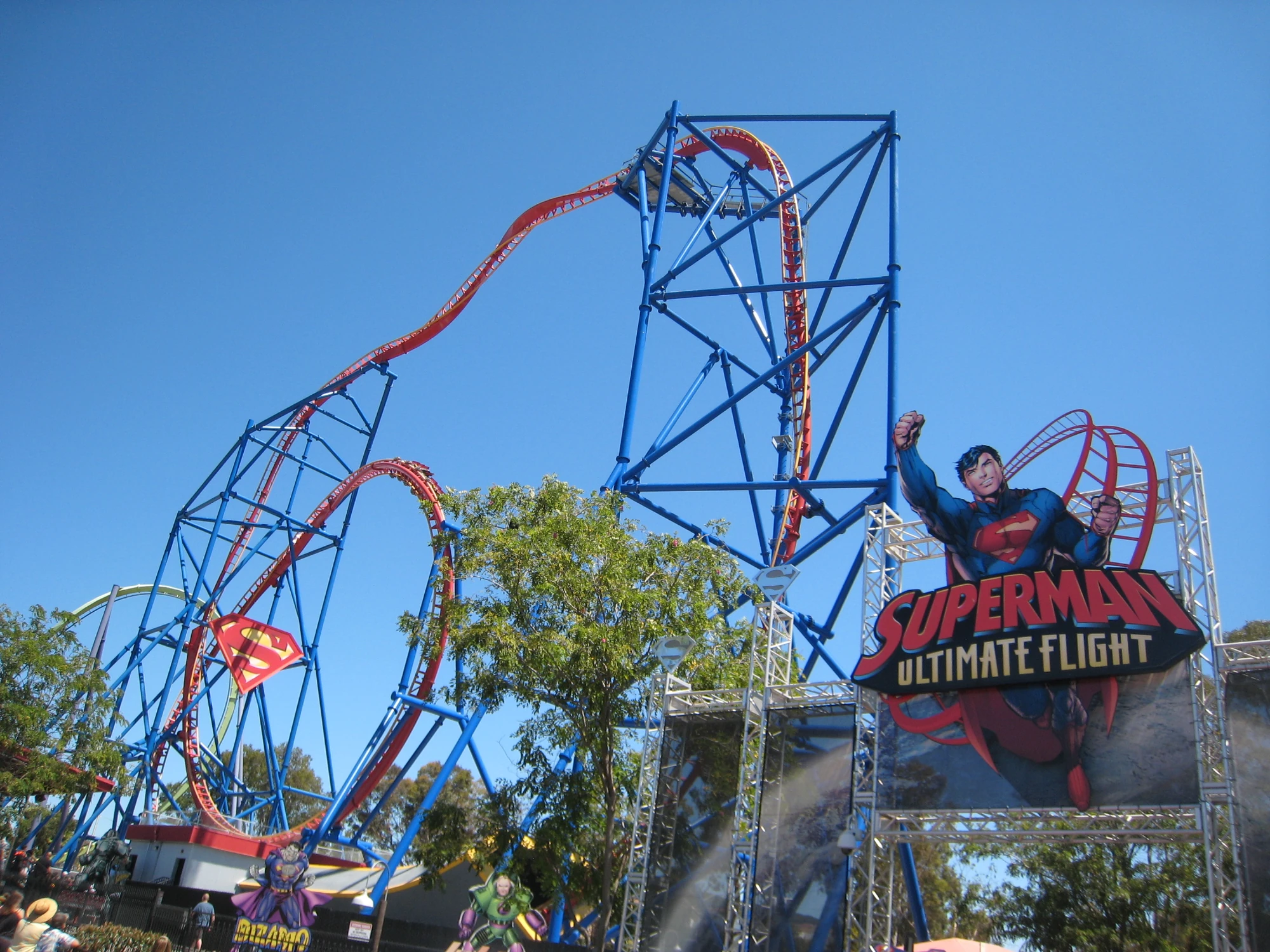 Six Flags' Newest Beast:  A Ride Inspired By A Mighty Animal! - 56d4e84