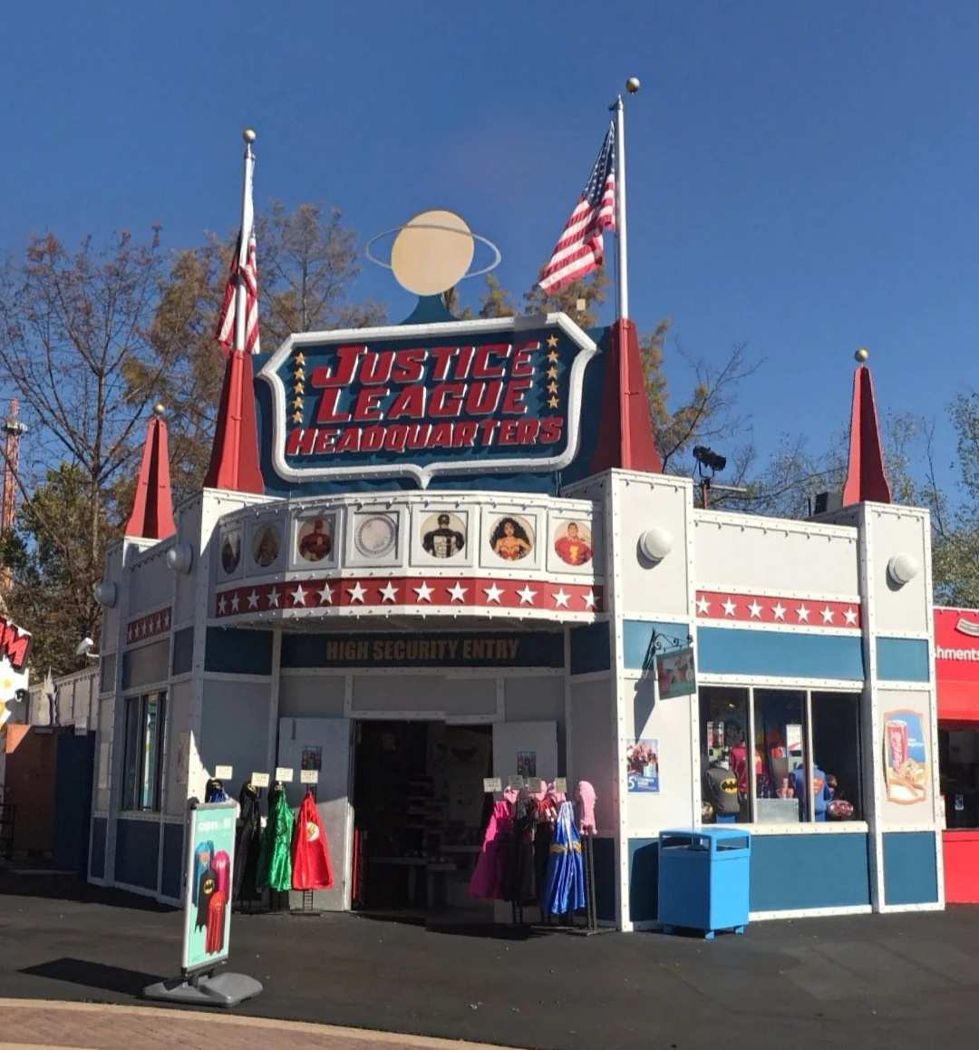 Justice League Headquarters Six Flags Wiki Fandom