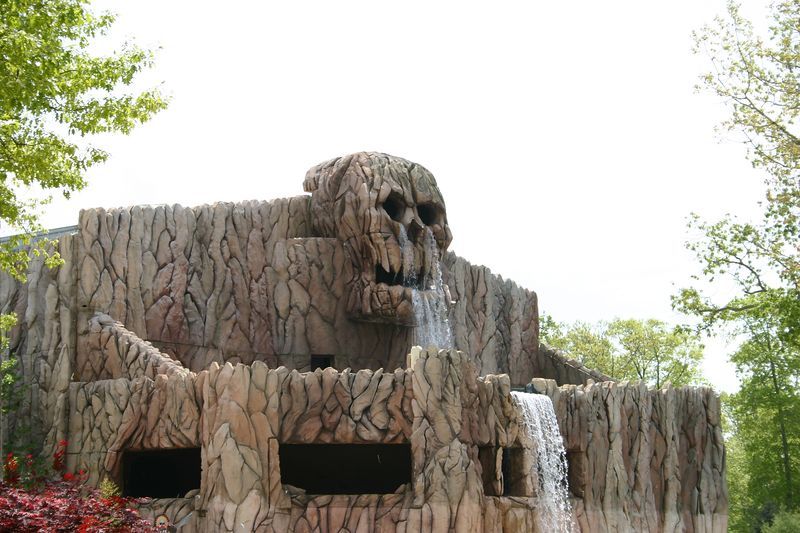 Skull Mountain Roller Coaster Six Flags Wiki Fandom