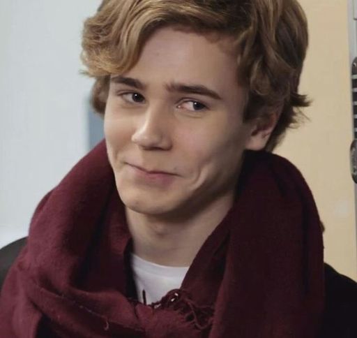 Isak Valtersen | Skam Wiki | Fandom