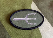 Trident-KJ-insignia-M90