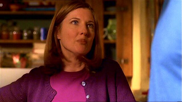 File:Martha Kent (Smallville)7.jpg