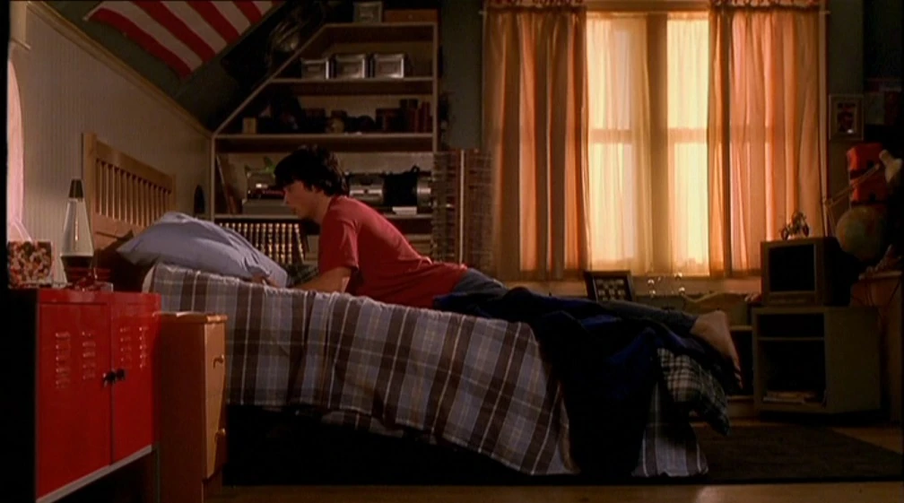 Clark Kent's bedroom Smallville Wiki Fandom