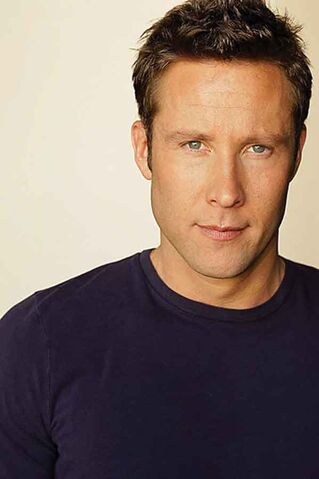 File:Michael Rosenbaum.jpg