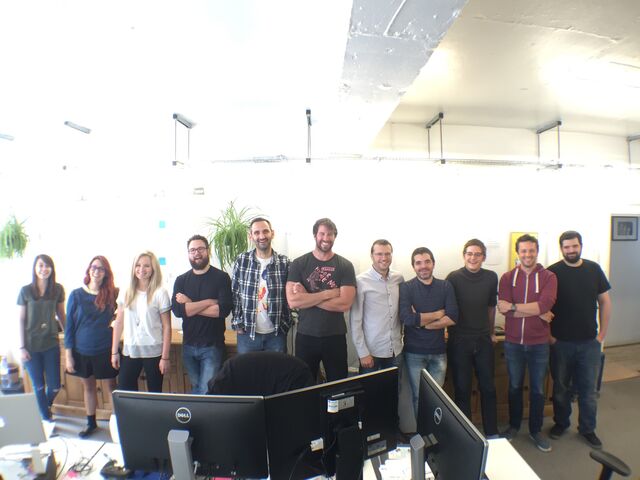 File:Team Photo.jpg