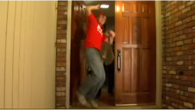 File:HowNotToMakeAFirstImpression27.png