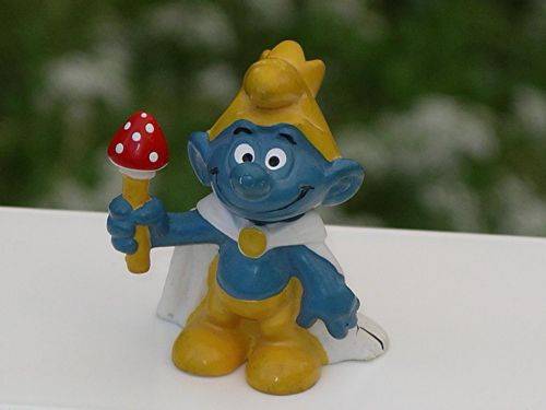 king smurf figurine