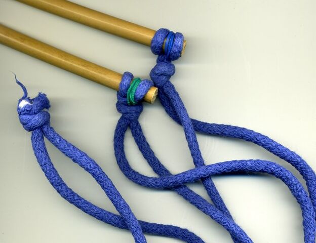File:3string 1 001.jpg