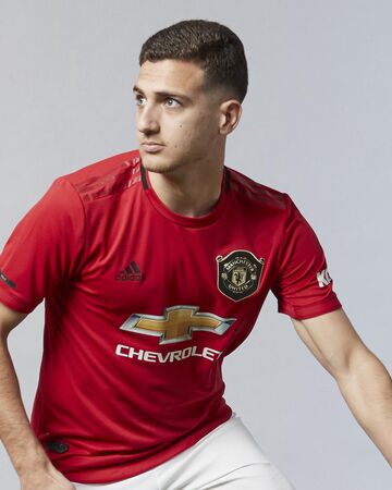 Diogo Dalot Soccer World Wiki Fandom