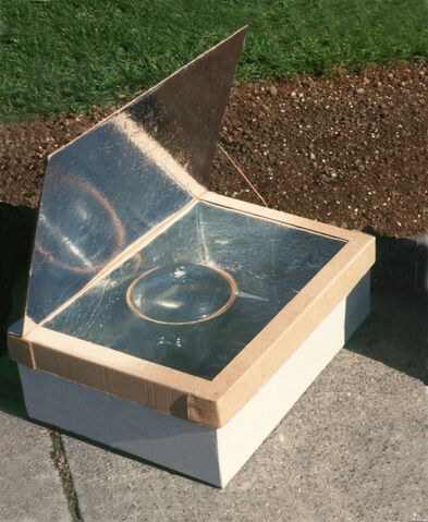 File:Minimum Solar Box Cooker Photo large.jpg