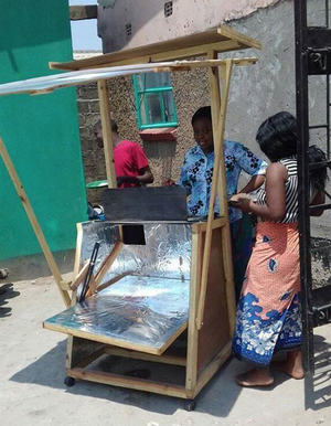 Clement Musonda Heliac style solar cooker, 9-20-17