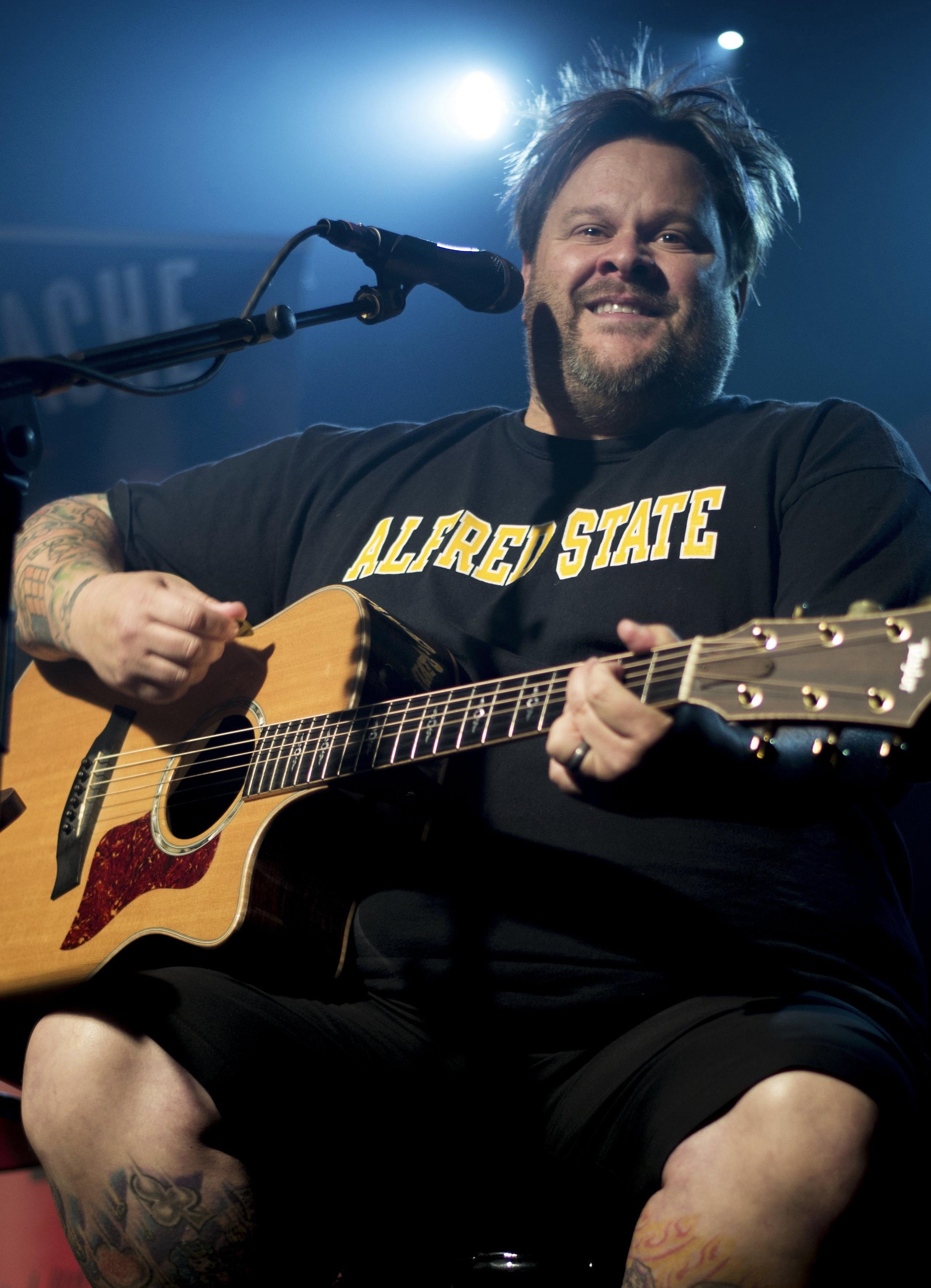 Jaret Reddick