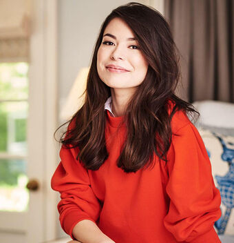 Miranda Cosgrove Sony Pictures Entertaiment Wiki Fandom