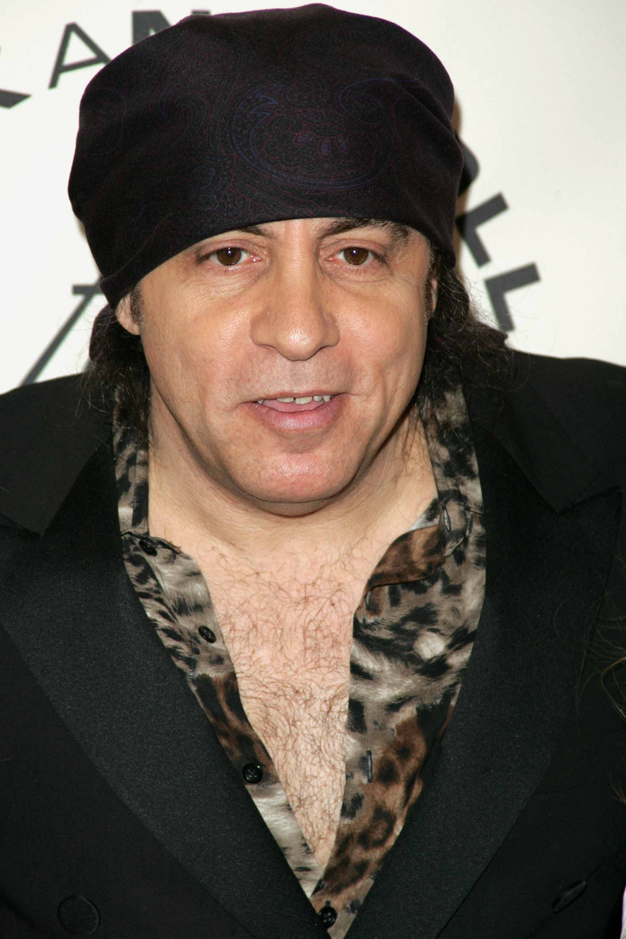 Steven Van Zandt The Sopranos Wiki FANDOM Powered By Wikia