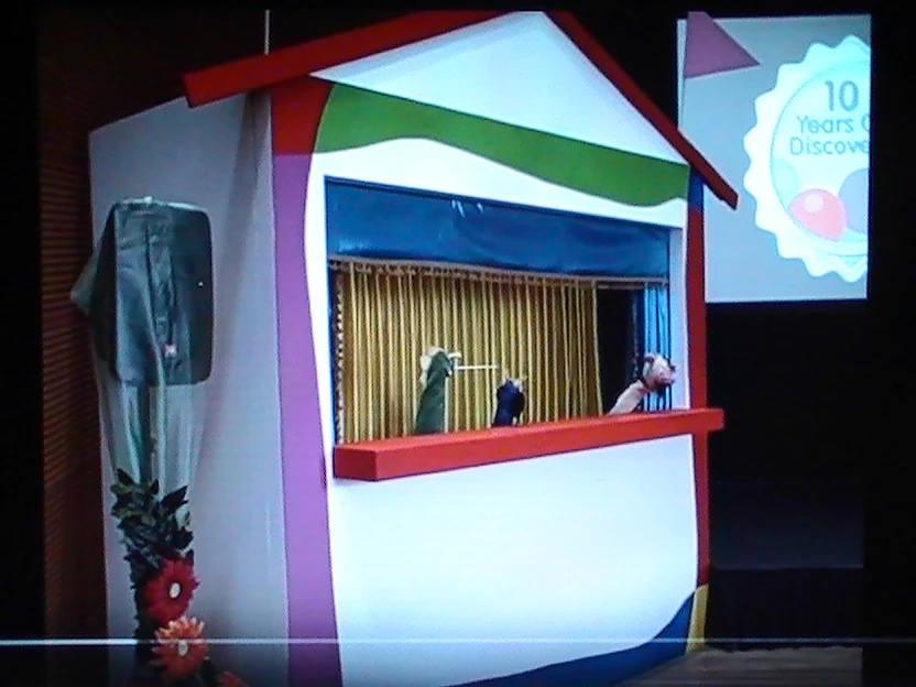 Image Disney's Baby Einstein Puppet Show Sound Ideas, COW SINGLE