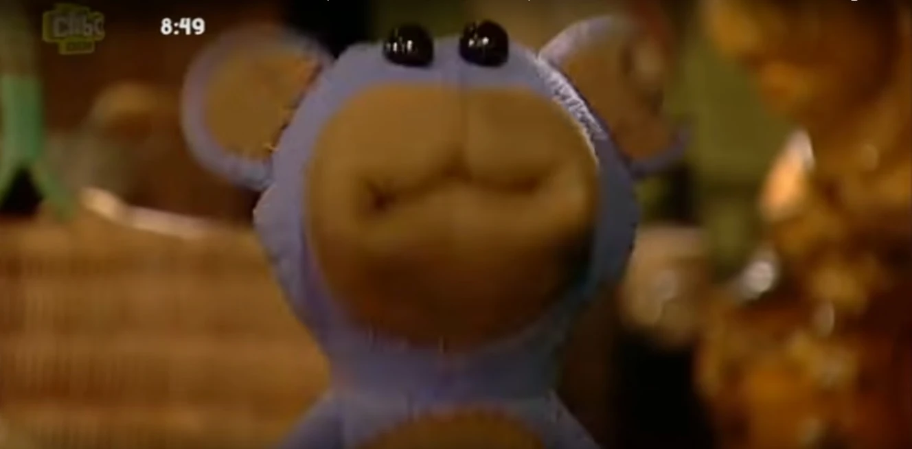 Sound Ideas, BELL, COWBELL COWBELL RATTLE, SHORT Soundeffects Wiki