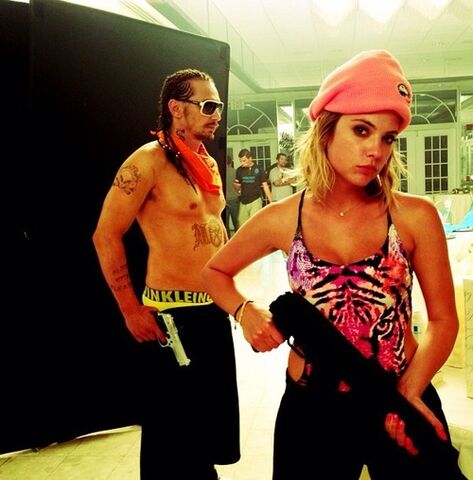 File:600full-spring-breakers-screenshot.jpg