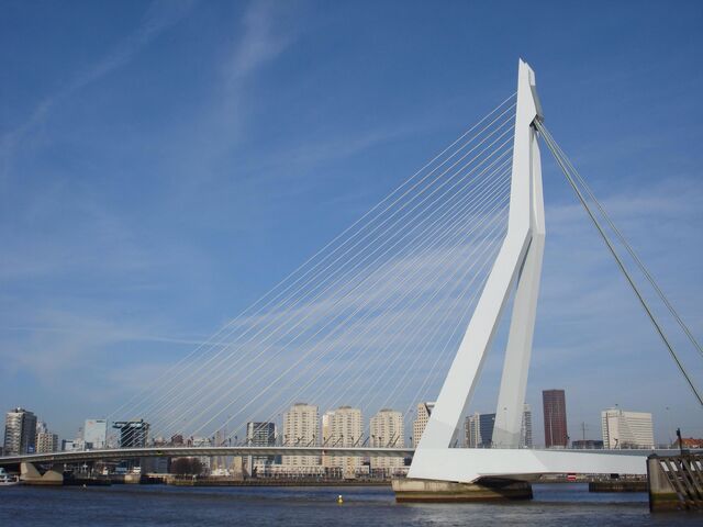 File:Erasmusbrug.jpg