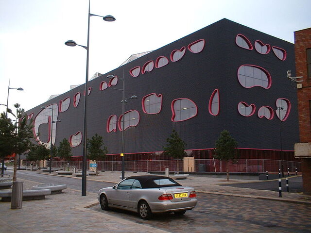 File:RealWorld Night Club.jpg