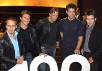 I principali attori all'episodio 100
