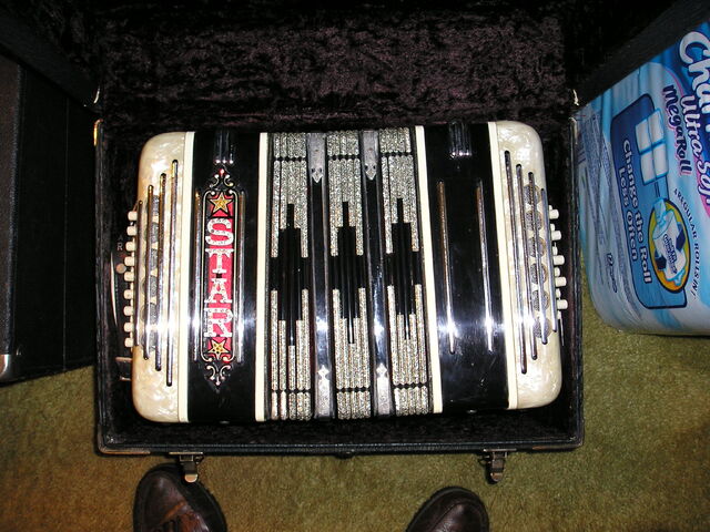 File:Star Concertina.jpg