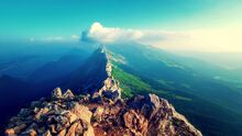 Stone-peaks-mountain-range