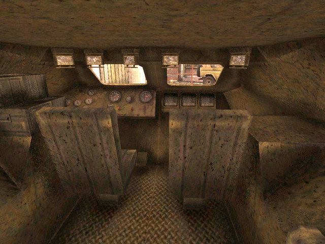 Archivo:SCS BTR Interior front.png
