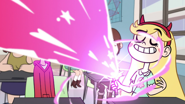 S1E3_Star_accidentally_blasts_Marco_again.png